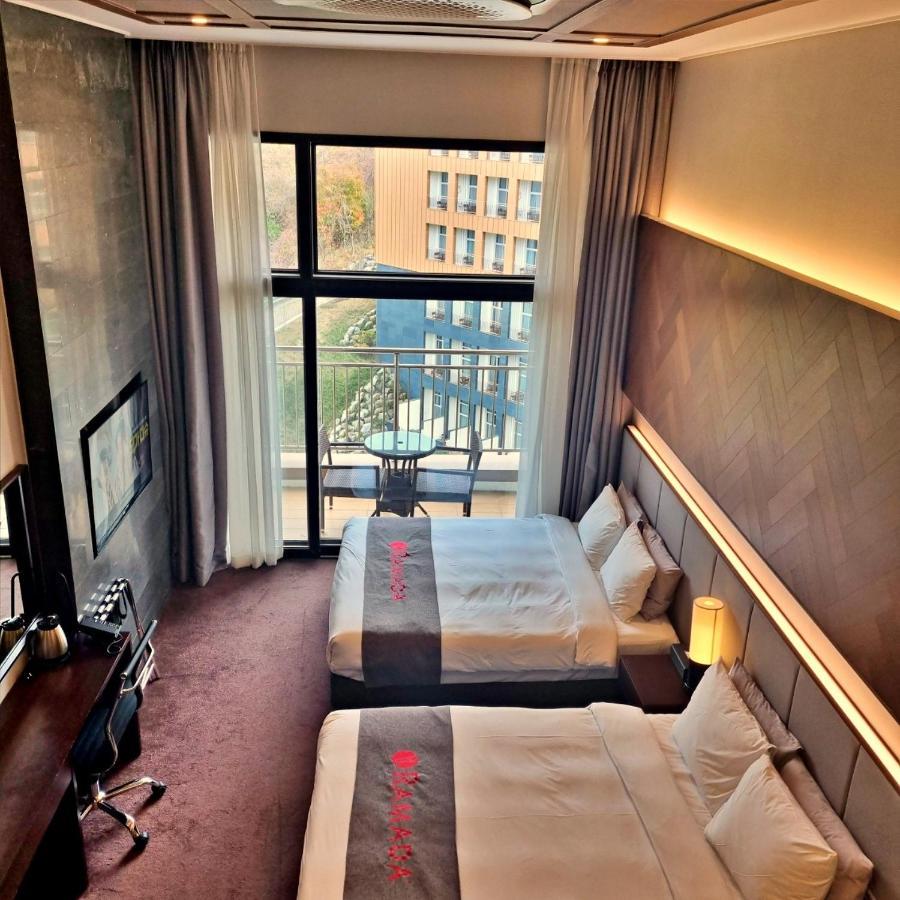 Ramada Hotel & Suite By Wyndham Gangwon Pyeongchang Habitación foto